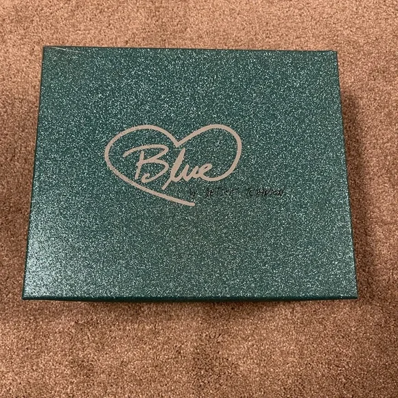 Women’s Betsey Johnson Ivory Wedding Heels with Gems - Size 7 the only one left! - Picture 4 of 4